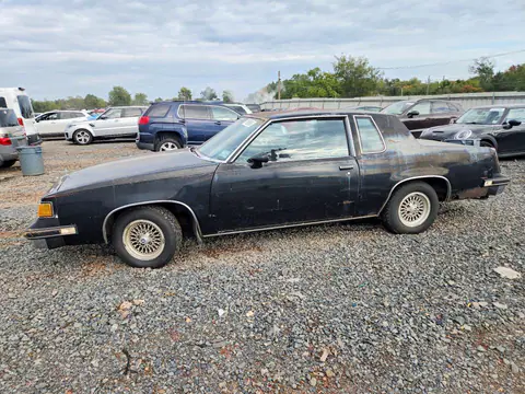 1G3GR11Y5HP324630 — 1987 Oldsmobile Cutlass Supreme, Мелкие вмятины и царапины (Minor Dent/Scratches), фото до ремонта