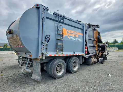 2020 Peterbilt 567 VIN 1NPCL40X0LD686796 фото 3