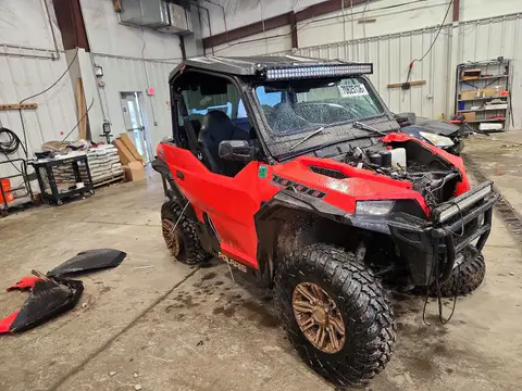 3NSRGE990GH862358 — 2016 Polaris General, Передняя часть (Front End), фото до ремонта