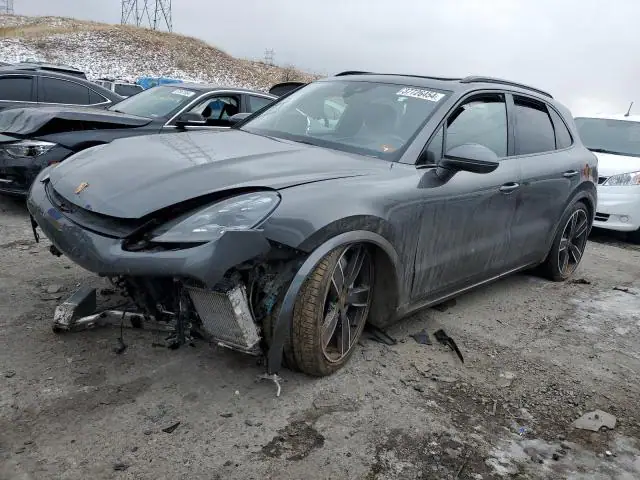 WP1AF2AY4MDA36774 — 2021 Porsche Cayenne Turbo, Вандализм (Vandalism), фото до ремонта