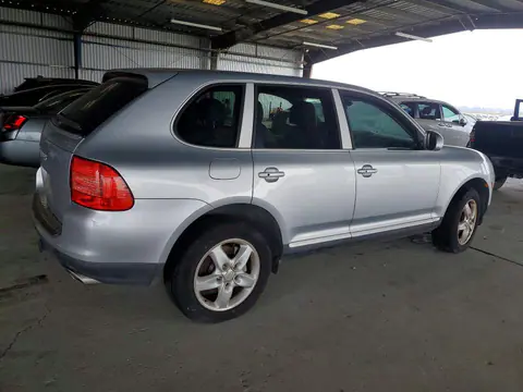 2004 PORSCHE CAYENNE VIN WP1AB29P54LA60479 фото 3
