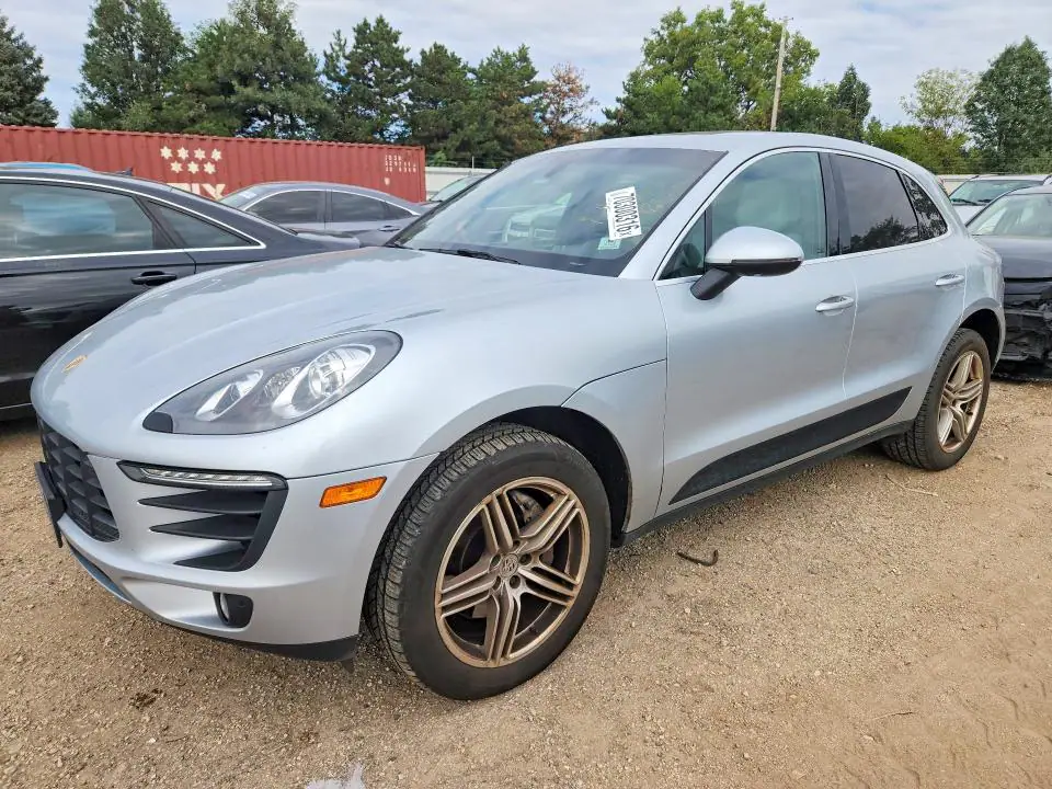 WP1AB2A54FLB70954 Porsche Macan 2015 — повреждение Мелкие вмятины и царапины, фото до ремонта