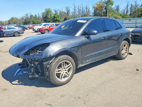 WP1AA2A58HLB09354 — 2017 Porsche Macan, Передняя часть (Front End), фото до ремонта