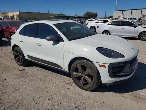 WP1AA2A58RLB03426 — 2024 Porsche Macan, фото 4 с аукциона Copart 29.09.2026, Передняя часть
