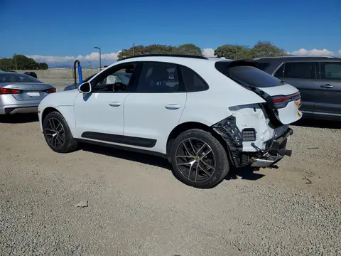 2024 Porsche Macan VIN WP1AA2A52RLB18505 фото 2