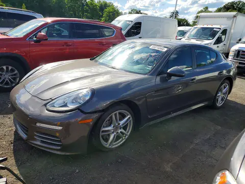 WP0AA2A76FL005185 — 2015 Porsche Panamera, Передняя часть (Front End), фото до ремонта