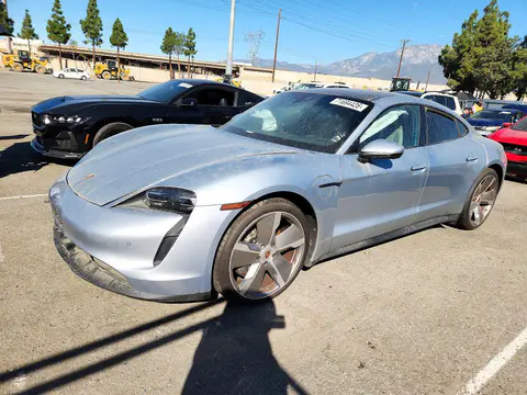 WP0AA2Y15MSA18811 — 2021 Porsche Taycan, Передняя часть (Front End), фото до ремонта