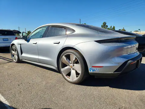 2021 Porsche Taycan VIN WP0AA2Y15MSA18811 фото 2