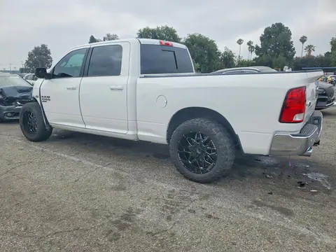 2019 RAM 1500 Classic VIN 1C6RR6TT7KS657754 фото 2