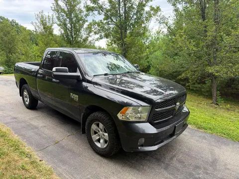 1C6RR7FG8KS504515 — 2019 RAM 1500 Classic, Естественный износ (Normal Wear), фото до ремонта