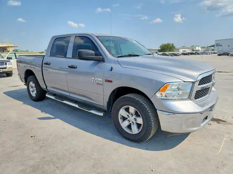 2019 RAM 1500 CLASSIC VIN 1C6RR7KM0KS726459 фото 4