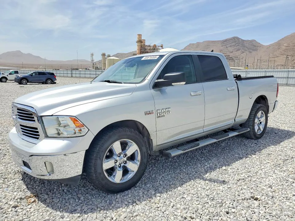 2019 RAM 1500 Classic VIN 1C6RR7TT3KS530845 фото 1