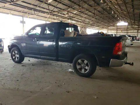 2019 RAM 1500 Classic VIN 1C6RR7GG2KS592623 фото 2