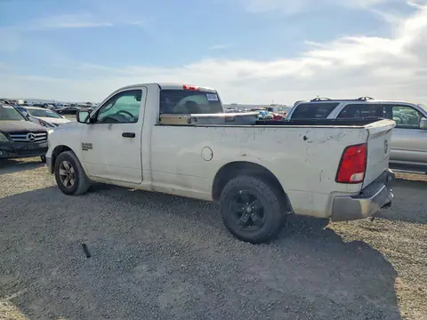 2019 RAM 1500 Classic VIN 3C6JR6DG9KG502340 фото 2