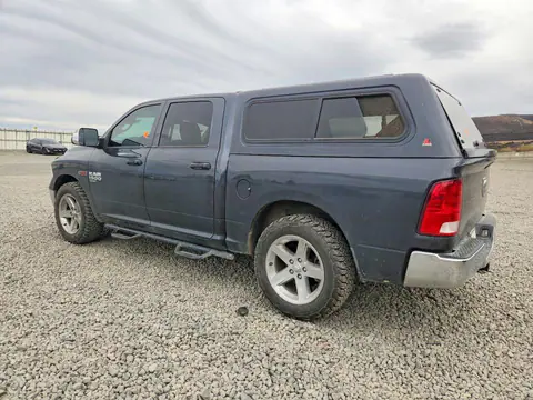 2019 RAM 1500 Classic VIN 1C6RR7KM1KS749443 фото 2