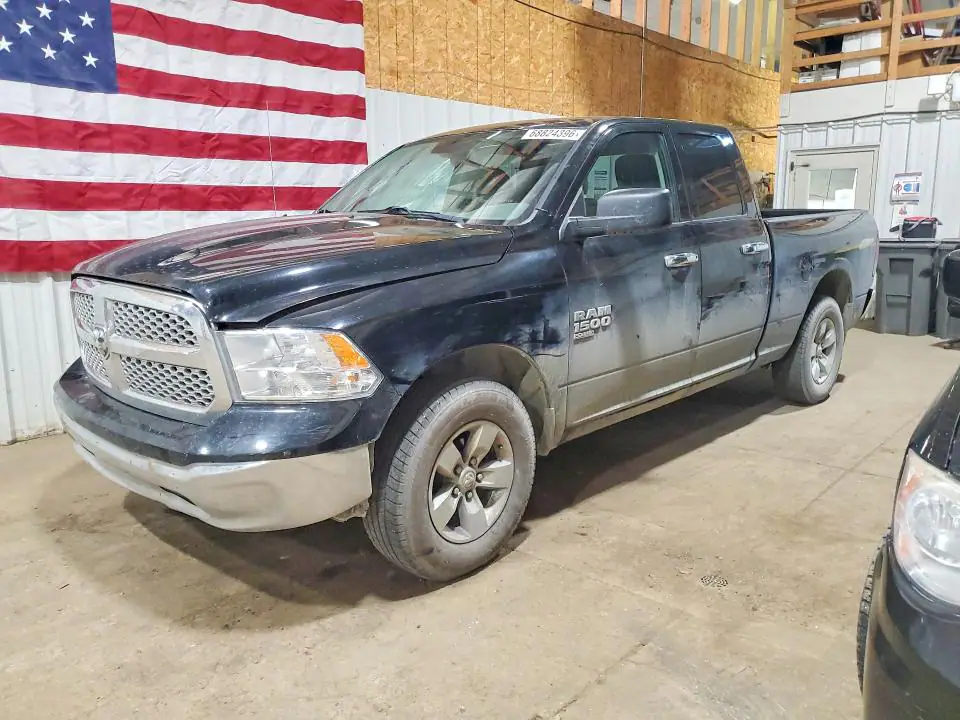 1C6RR6FG9LS127169 RAM 1500 Classic 2020 — повреждение Задняя часть, фото до ремонта