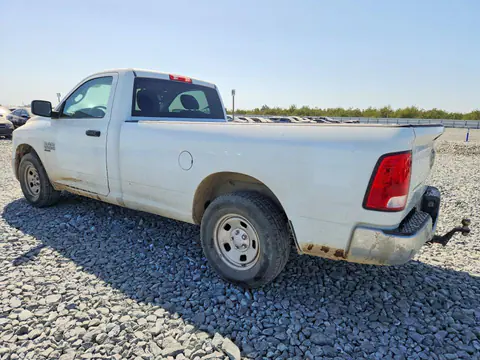 2022 RAM 1500 Classic VIN 3C6JR6DG7NG428114 фото 2
