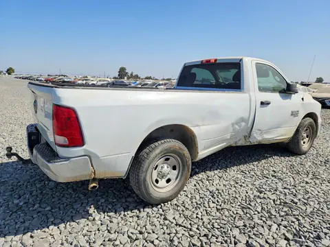 2022 RAM 1500 Classic VIN 3C6JR6DG7NG428114 фото 3