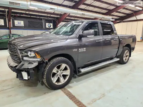 1C6RR7MTXES147195 — 2014 RAM 1500, Передняя часть, фото до ремонта