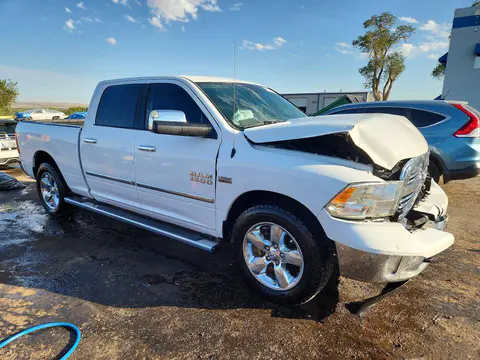 2015 RAM 1500 VIN 1C6RR7TT7FS661895 фото 4
