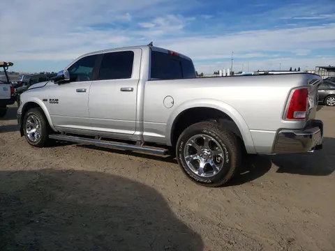 2017 RAM 1500 VIN 1C6RR7VT1HS844581 фото 2