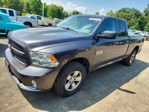 1C6RR7FG2JS137321 — 2018 RAM 1500, Мелкие вмятины и царапины (Minor Dent/Scratches), фото до ремонта