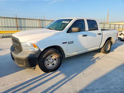 1C6RR6KM9JS225921 — 2018 RAM 1500, Боковая часть (Side), фото до ремонта