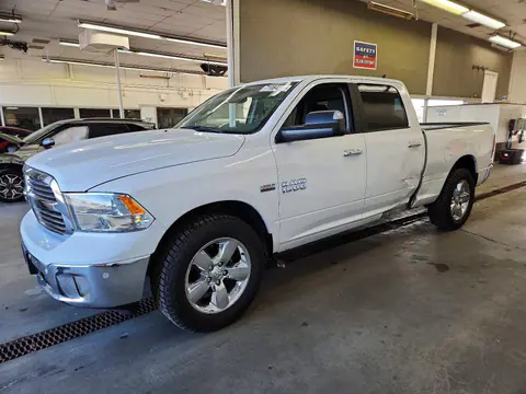 1C6RR7TT1JS268130 — 2018 RAM 1500, Боковая часть (Side), фото до ремонта