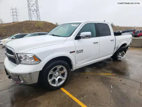 1C6RR7NM8JS313196 — 2018 RAM 1500, Задняя часть, фото до ремонта