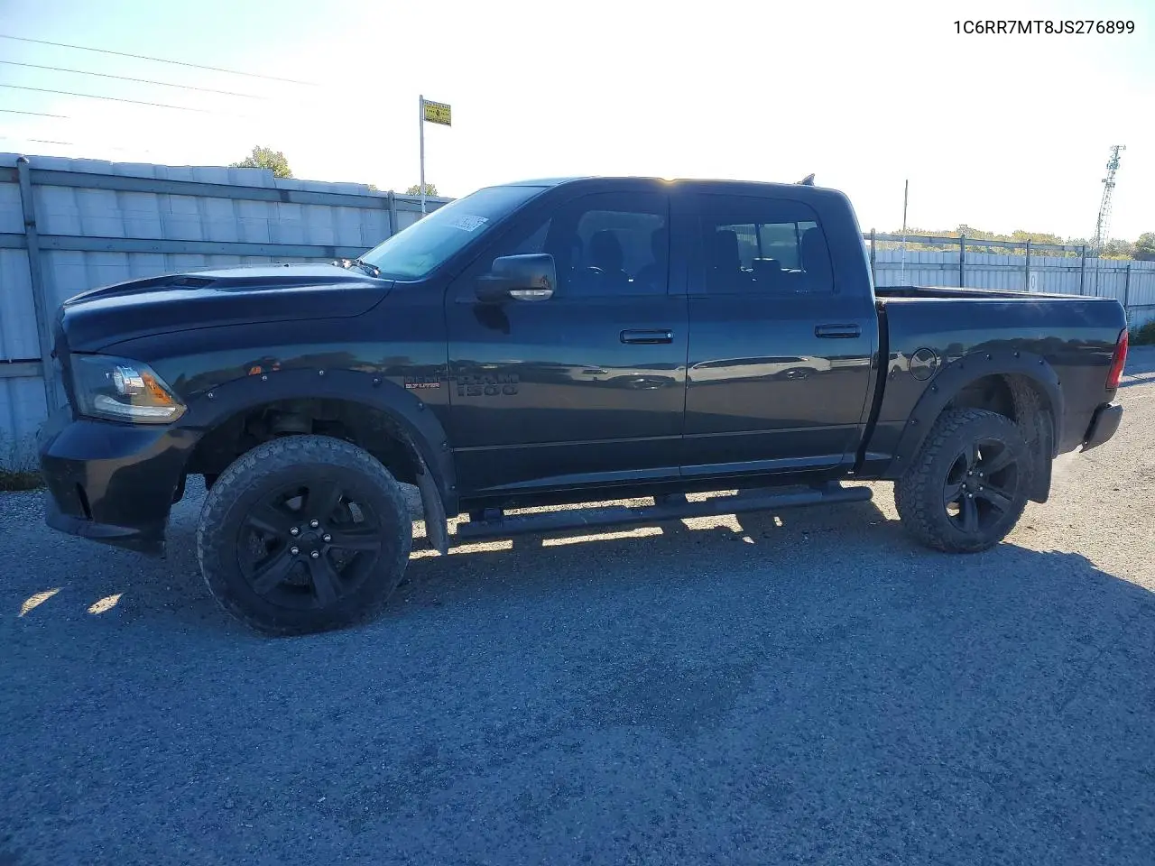 1C6RR7MT8JS276899 RAM 1500 2018 — повреждение Естественный износ, фото до ремонта