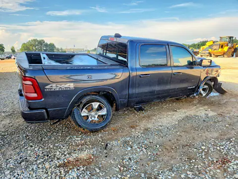 1C6SRFJT9KN726933 — 2019 RAM 1500, фото 3 с аукциона Copart 30.09.2026, Передняя часть
