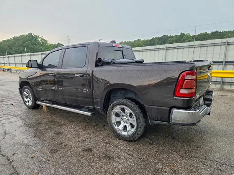 2019 RAM 1500 VIN 1C6SRFFT4KN539236 фото 2