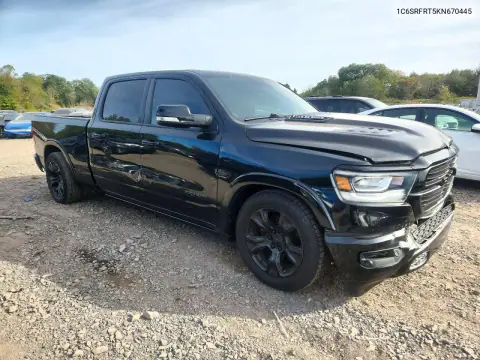 2019 Ram 1500 Laramie VIN 1C6SRFRT5KN670445 фото 4