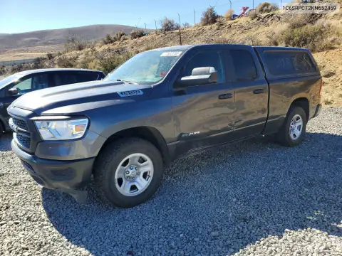 1C6SRFCT2KN652459 — 2019 RAM 1500, Сторона, фото до ремонта
