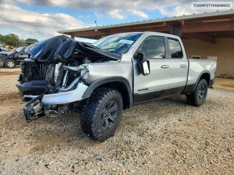 1C6SRFET1KN848602 — 2019 RAM 1500, Передняя часть, фото до ремонта
