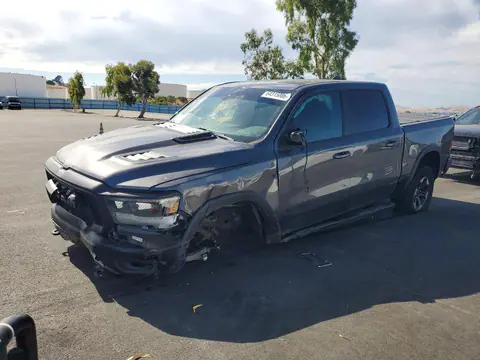 1C6SRFLT7LN253189 — 2020 RAM 1500, Передняя часть (Front End), фото до ремонта
