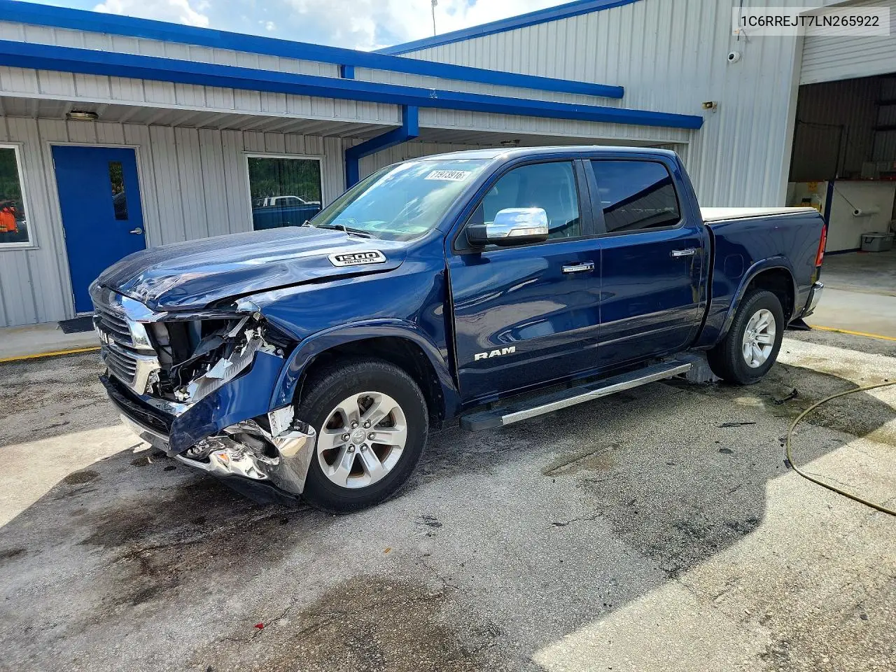 2020 Ram 1500 Laramie VIN 1C6RREJT7LN265922 фото 1