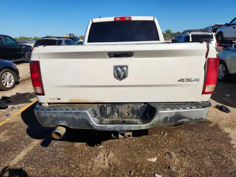 1C6RR7ST3NS202301 — 2022 RAM 1500, Механические повреждения, фото до ремонта