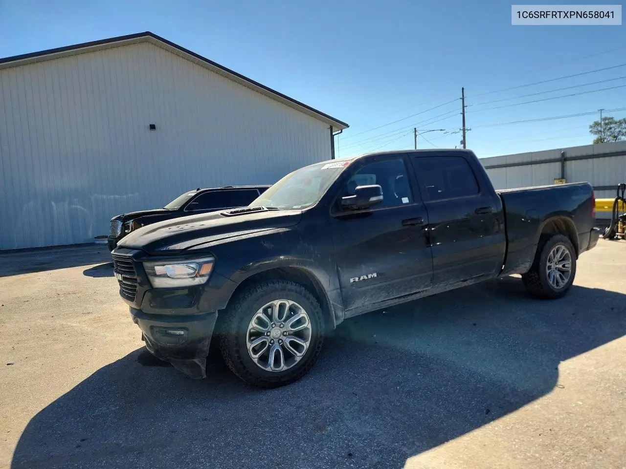 2023 Ram 1500 Laramie VIN 1C6SRFRTXPN658041 фото 1