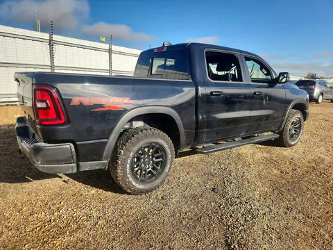 2025 RAM 1500 VIN 1C6SRFLP4SN742683 фото 3