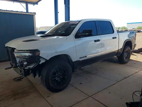 1C6SRFLP3SN540627 — 2025 RAM 1500, Передняя часть (Front End), фото до ремонта