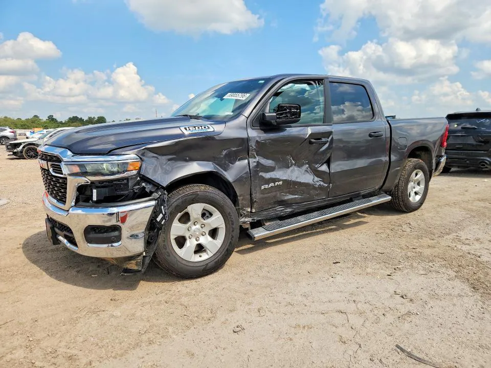 2025 RAM 1500 VIN 1C6RREGG9SN197678 фото 1