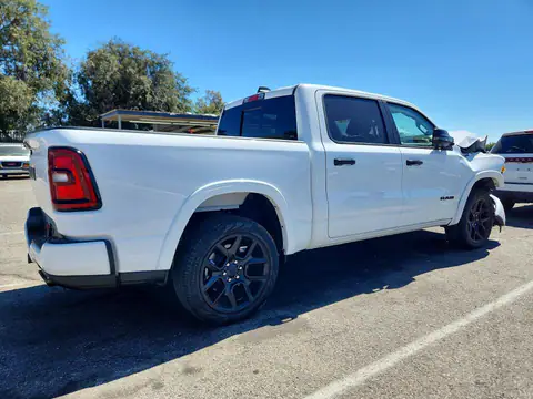 1C6RREJP7TN184194 — 2026 RAM 1500, фото 3 с аукциона Copart 29.09.2026, Передняя часть