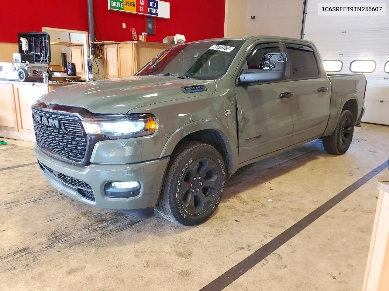 2026 Ram 1500 Big Horn/Lone Star VIN 1C6SRFFT9TN256607 фото 1
