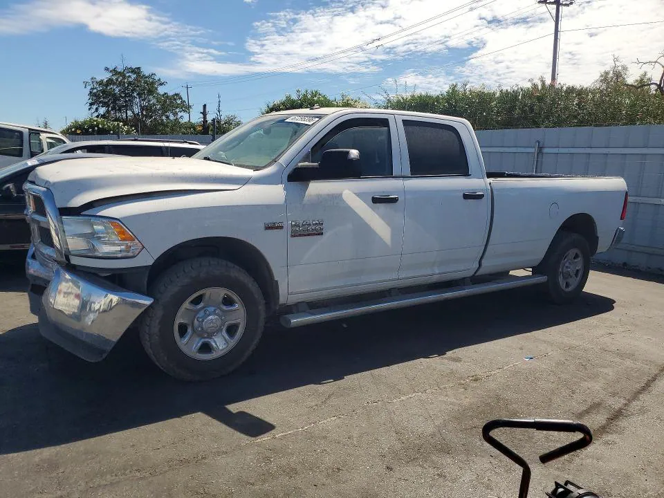 2016 RAM 2500 VIN 3C6UR4HJ6GG100869 фото 1