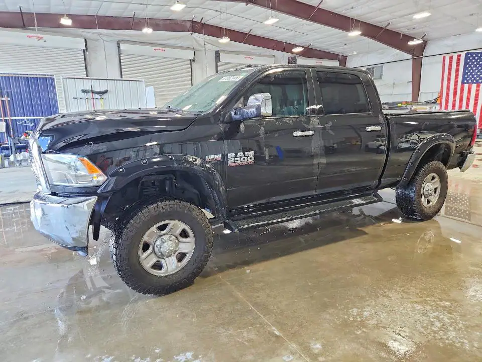 3C6TR5DTXHG603802 RAM 2500 2017 — повреждение Передняя часть, фото до ремонта