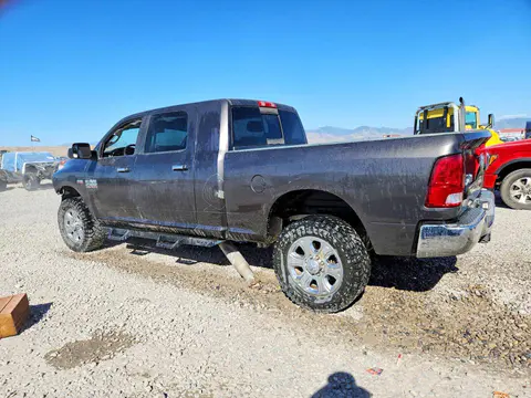 2018 RAM 2500 VIN 3C6UR5MJ7JG161392 фото 2