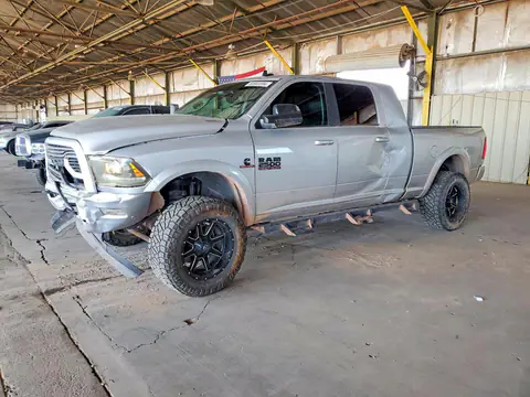 3C6UR5NL1JG380736 — 2018 RAM 2500, Передняя часть (Front End), фото до ремонта