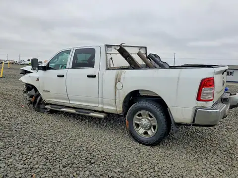 3C6UR5CL3NG110030 — 2022 RAM 2500, фото 2 с аукциона Copart 14.10.2026, Передняя часть