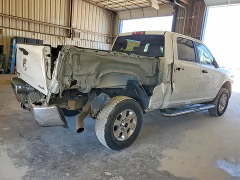 2024 RAM 2500 VIN 3C6UR5DL8RG311183 фото 3